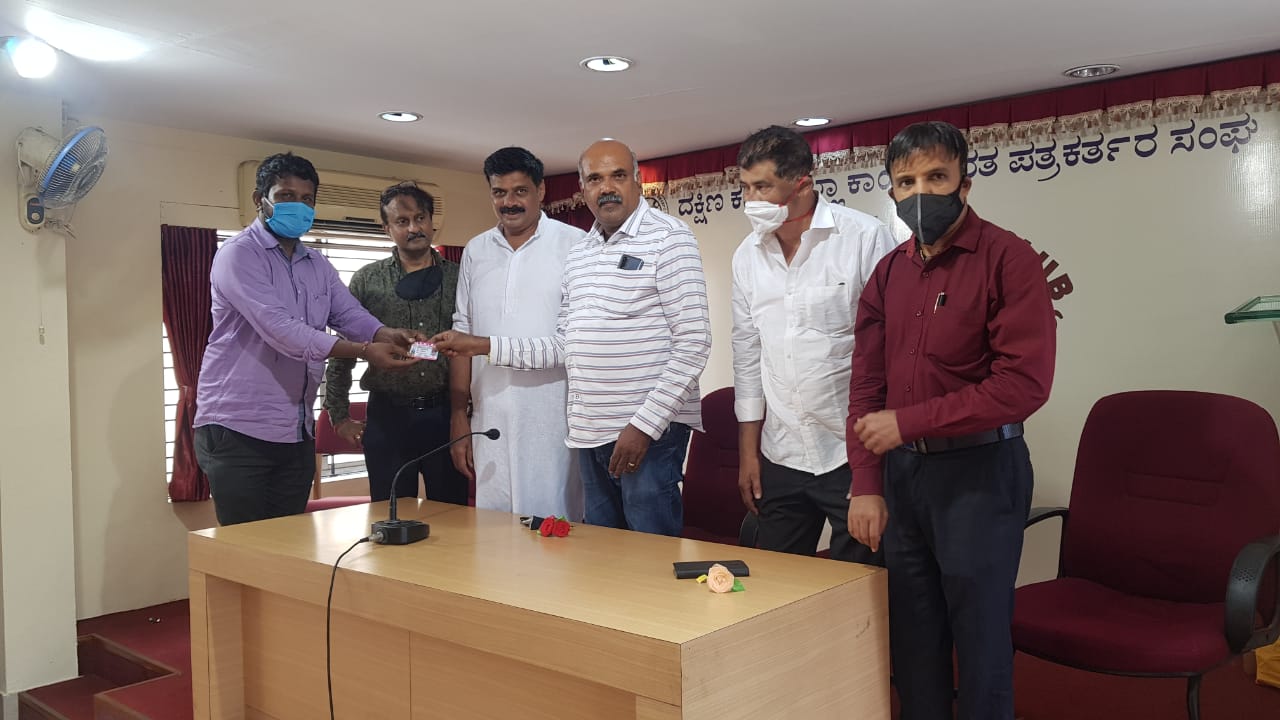 ಕೊರೋನ ಸೋಂಕಿಗೆ ರಾಜ್ಯದಲ್ಲಿ 100ಕ್ಕೂ ಅಧಿಕ ಪತ್ರಕರ್ತರು ಬಲಿಯಾಗಿದ್ದಾರೆ : ಶಿವಾನಂದ ತಗಡೂರು