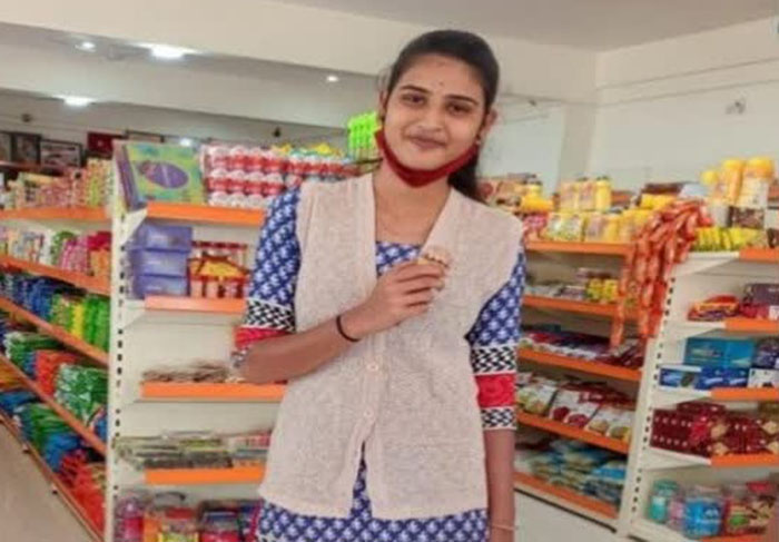 ಮೈಸೂರು: ಬೇರೆ ಜಾತಿಯ ಯುವಕನನ್ನು ಪ್ರೀತಿಸಿದ ಮಗಳನ್ನು ಕೊಚ್ಚಿ ಕೊಲೆಗೈದ ತಂದೆ