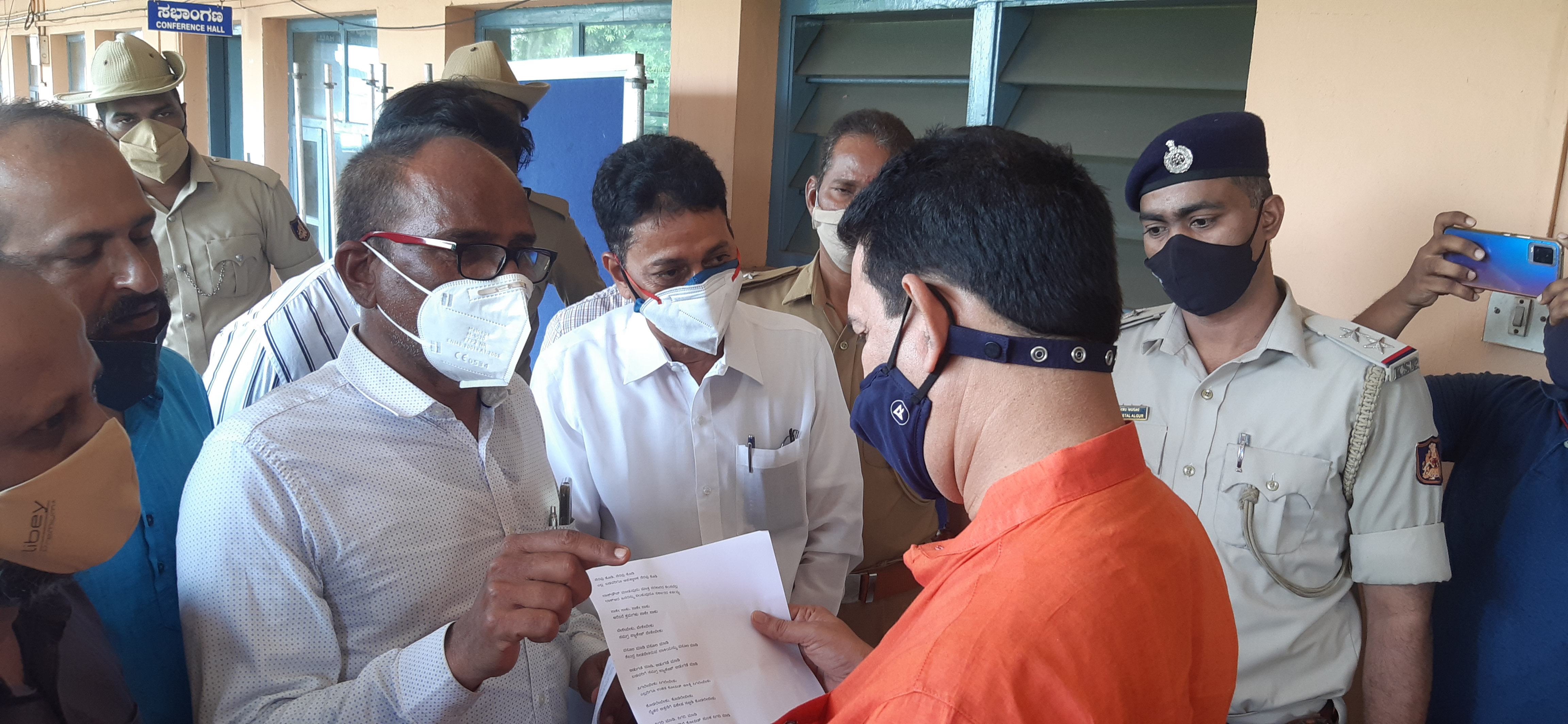 ಮಂಗಳೂರು: ಜನಾಗ್ರಹ ಆಂದೋಲನದ ಪ್ರತಿಭಟನೆ ತಡೆ ಹಿಡಿದ ಪೊಲೀಸರು