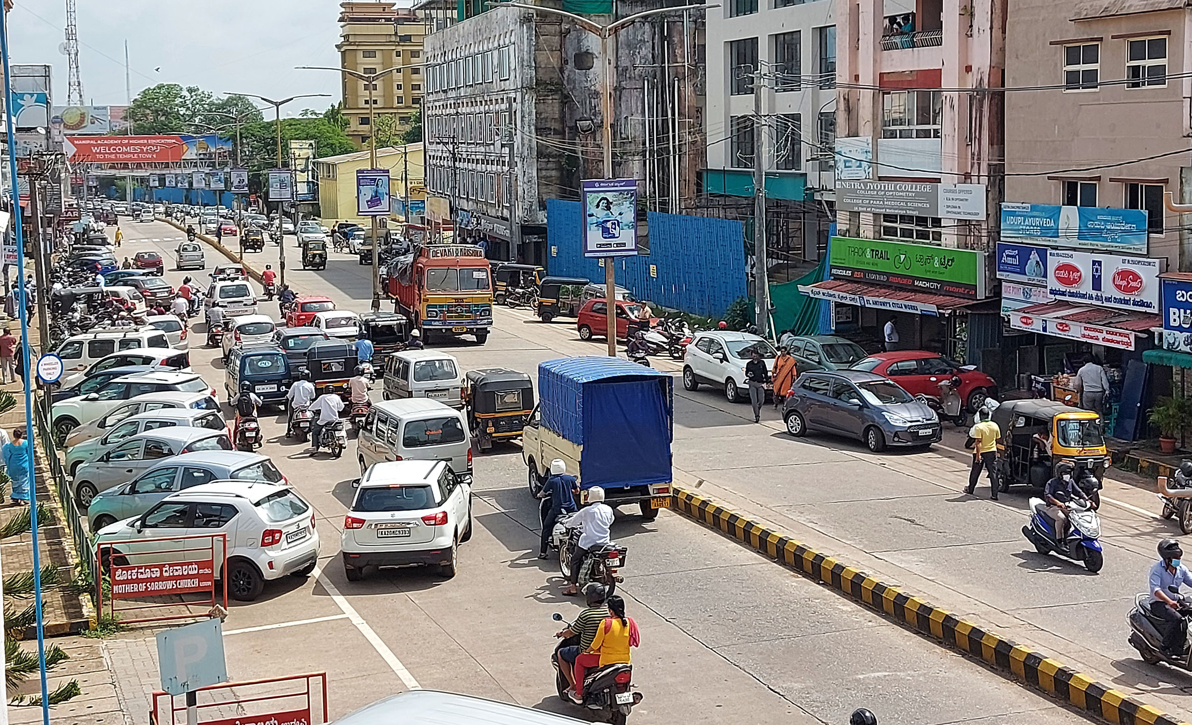 ಅನ್‌ಲಾಕ್: ವಾಣಿಜ್ಯ ಚಟುವಟಿಕೆಗಳು ಚುರುಕು, ಸಹಜ ಸ್ಥಿತಿಯತ್ತ ಉಡುಪಿ