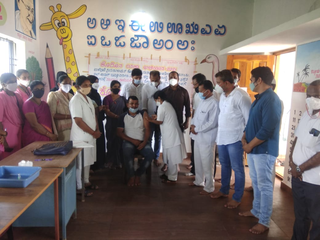 ​ನಡುಪದವು: ಲಸಿಕಾ ಅಭಿಯಾನಕ್ಕೆ ಚಾಲನೆ