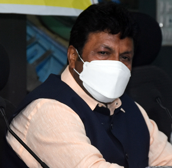 ಕೂಸು ಹುಟ್ಟುವ ಮುನ್ನವೇ ಕುಲಾವಿ ಹೊಲಿಸಿದಂತೆ ಕಾಂಗ್ರೆಸ್ ಸ್ಥಿತಿ: ಸಚಿವ ಬಿಸಿ ಪಾಟೀಲ್ ಲೇವಡಿ