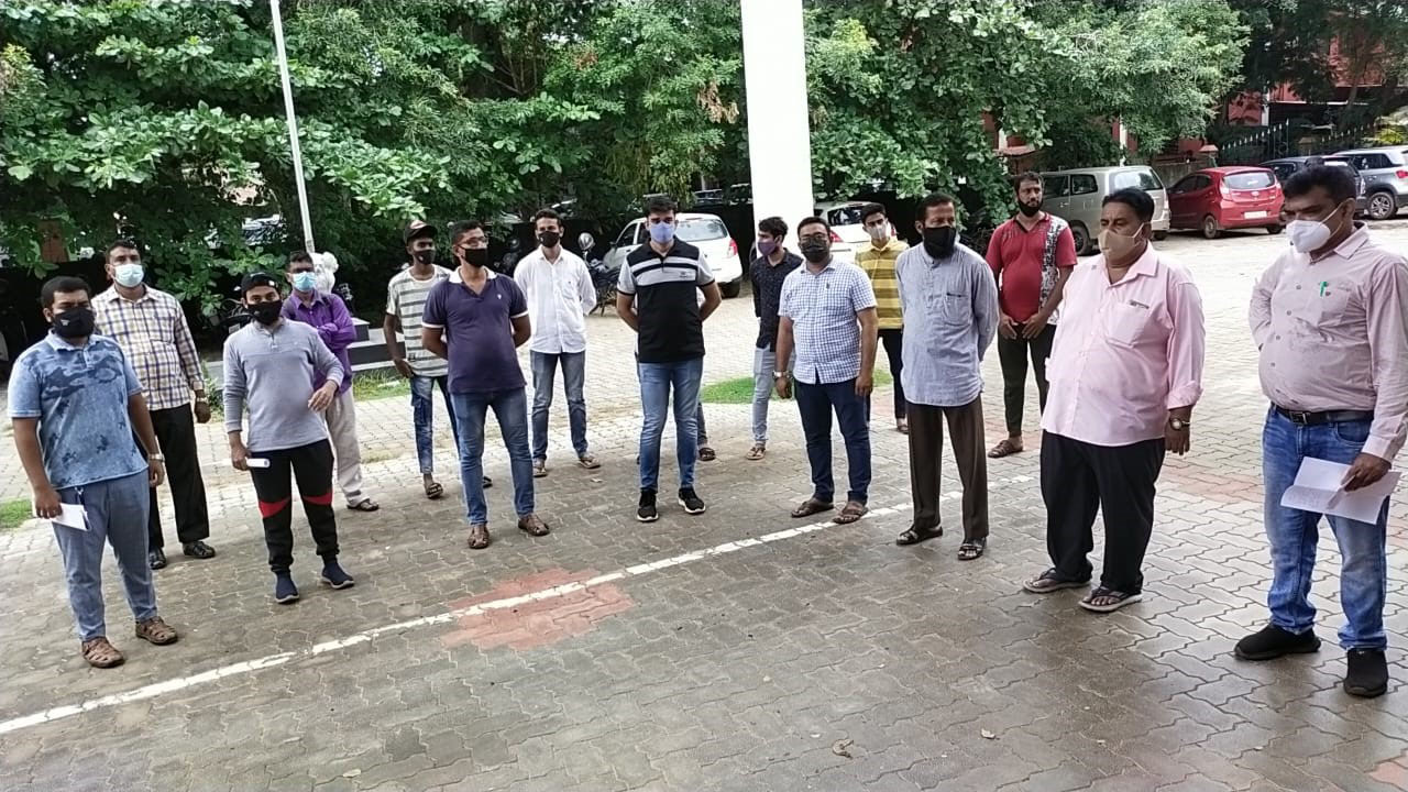 ಕುಂದಾಪುರ: ಕೊಡವೂರು ಮಸೀದಿ ಜಾಗ ವಾಪಾಸ್ಸು ನೀಡುವಂತೆ ಆಗ್ರಹಿಸಿ ಧರಣಿ