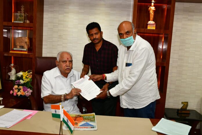 ಕೊರೋನದಿಂದ ಮೃತಪಟ್ಟ ಪತ್ರಕರ್ತರ ಕುಟುಂಬಕ್ಕೆ ಪರಿಹಾರ ಮಂಜೂರು ಮಾಡಿದ ಸಿಎಂ ಯಡಿಯೂರಪ್ಪ