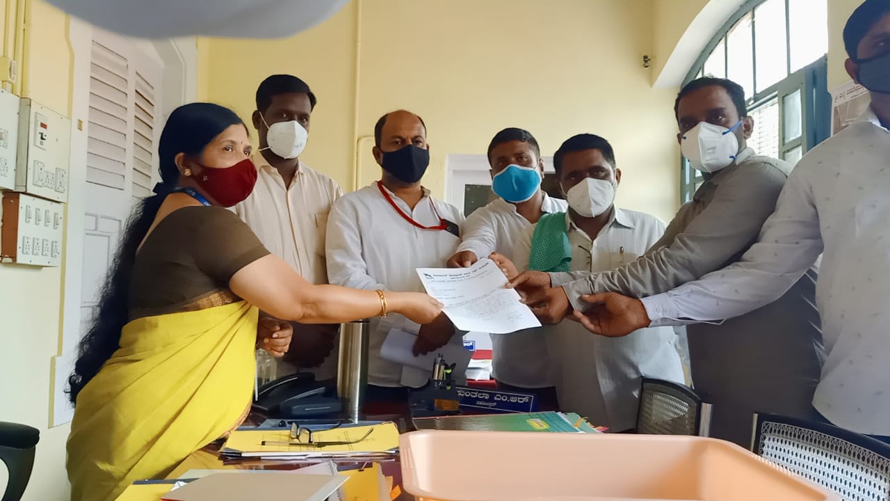 ಚಾಮರಾಜನಗರ ದುರಂತ: ಕುಟುಂಬಸ್ಥರಿಗೆ ಪರಿಹಾರ, ಅಧಿಕಾರಿಗಳ ವಿರುದ್ಧ ಕ್ರಮಕ್ಕೆ ಎಸ್‍ಡಿಪಿಐ ಆಗ್ರಹ