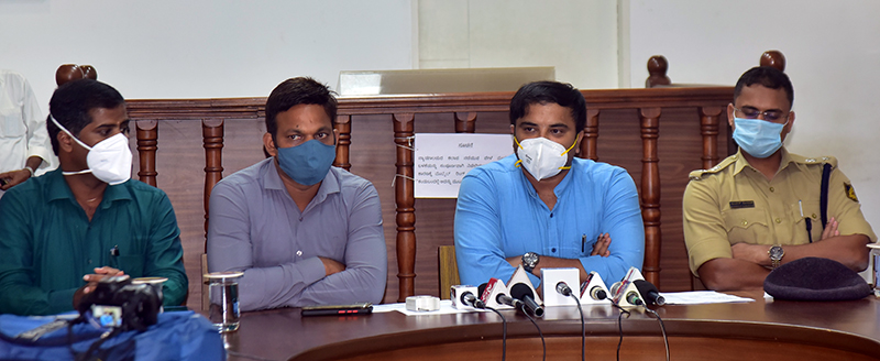 ದ.ಕ. ಜಿಲ್ಲೆಯಲ್ಲಿ ಲಾಕ್‌ ಡೌನ್ ನಿಯಮ ಕಟ್ಟು ನಿಟ್ಟು: ಡಿಸಿ ಡಾ. ರಾಜೇಂದ್ರ