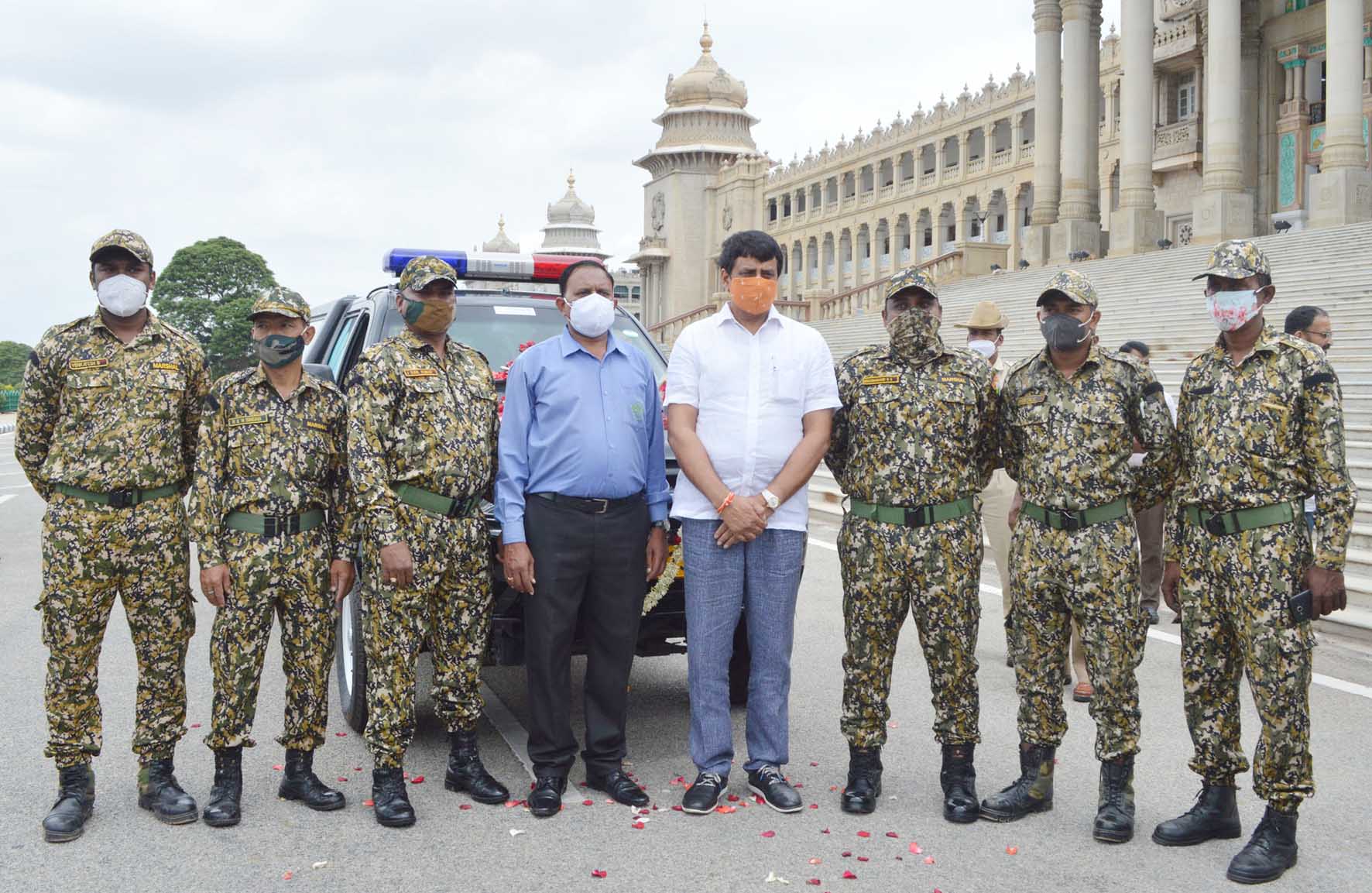 ಮಾಲಿನ್ಯ ತಡೆಗಟ್ಟಲು ನಿಯಮ ಉಲ್ಲಂಘಿಸುವ ಕೈಗಾರಿಕೆ, ಆಸ್ಪತ್ರೆಗಳು, ಕ್ರಶರ್ ಗಳ ವಿರುದ್ಧ ಕ್ರಮ: ಸಚಿವ ಯೋಗೇಶ್ವರ್
