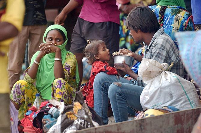 ಬಡತನದಿಂದ ಕಂಗೆಟ್ಟು ತಮ್ಮ ಕಿಡ್ನಿಗಳನ್ನು ದಂಧೆಕೋರರಿಗೆ ಮಾರುತ್ತಿರುವ ಗ್ರಾಮೀಣ ಜನರು !