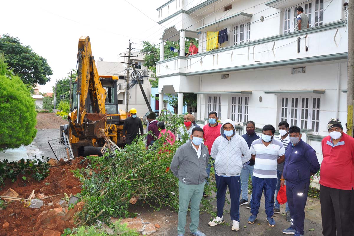 ಚಿಕ್ಕಮಗಳೂರು: ನಗರಸಭೆ, ಸಿಡಿಎ ಜಂಟಿ ಕಾರ್ಯಾಚರಣೆ; ಒತ್ತುವರಿ ಜಾಗ ತೆರವು
