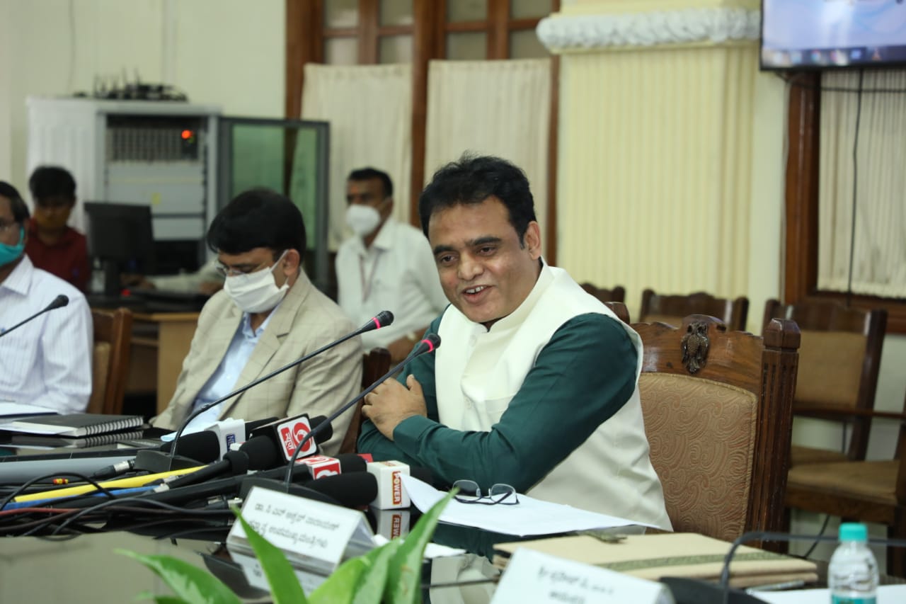 ಉನ್ನತ ಶಿಕ್ಷಣ: ಬ್ರಿಟಿಷ್ ಕೌನ್ಸಿಲ್ ಜತೆ ದುಂಡುಮೇಜಿನ ಸಭೆ ನಡೆಸಿದ ಡಿಸಿಎಂ ಅಶ್ವತ್ಥನಾರಾಯಣ