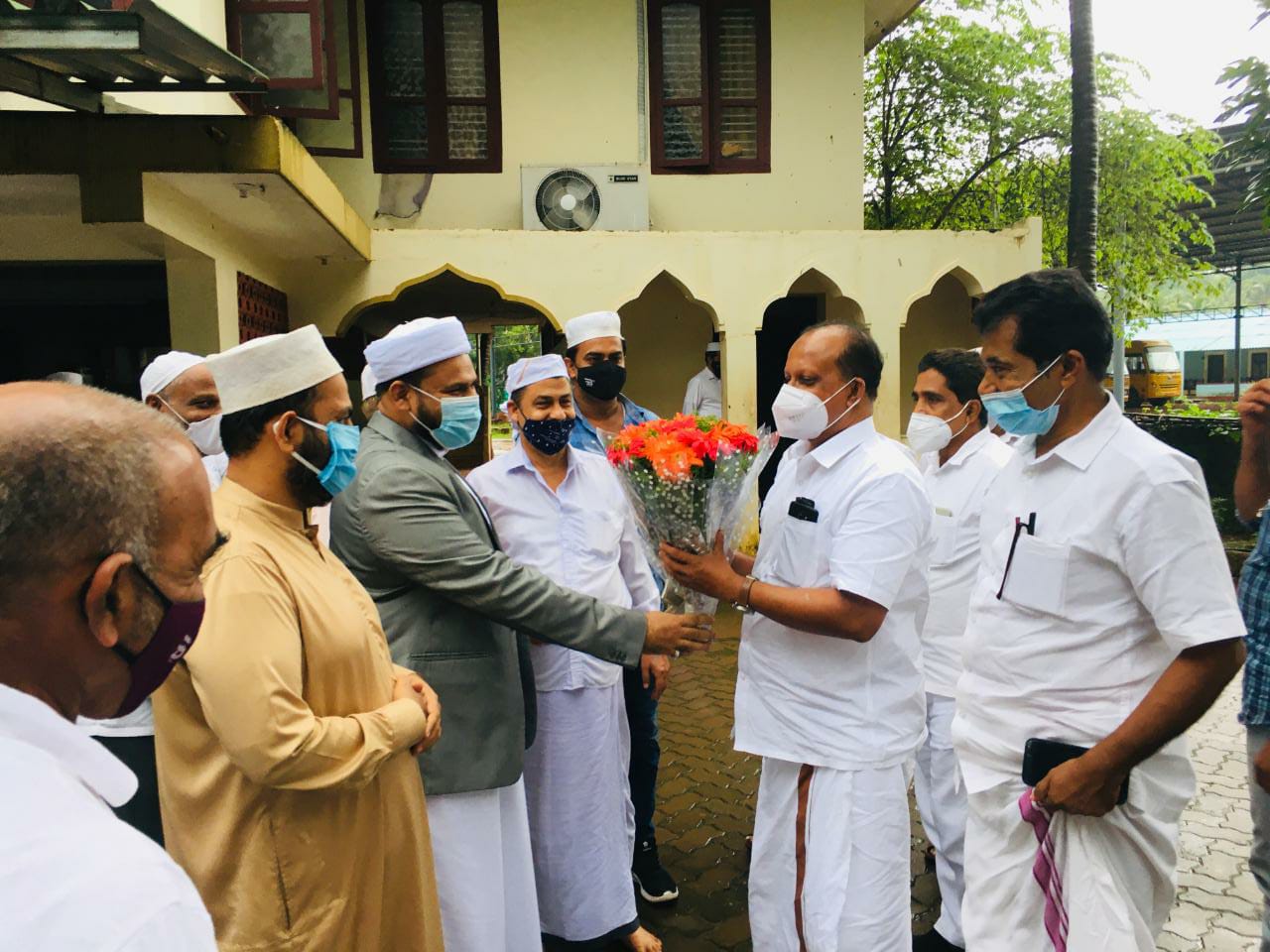 ವಿದ್ಯಾಭ್ಯಾಸ-ಸಾಂಸ್ಕೃತಿಕ ರಂಗದಲ್ಲಿ ಮಳ್ ಹರ್ ಕೊಡುಗೆ ಅಭಿನಂದನಾರ್ಹ: ಮಂತ್ರಿ ದೇವರ್ ಕೋವಿಲ್