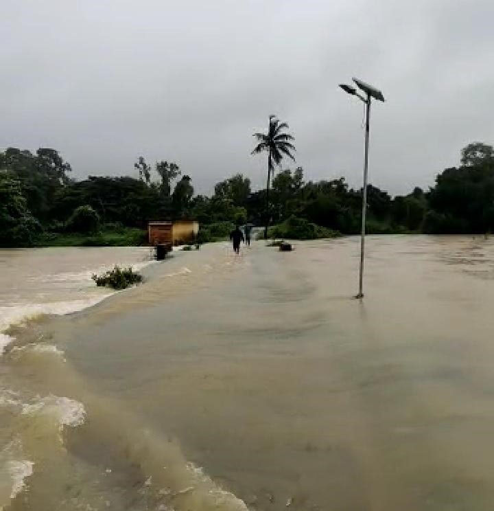 ಭಾರೀ ಮಳೆಗೆ ಕಾಪು, ಬೈಂದೂರಿನಲ್ಲಿ ಕೃತಕ ನೆರೆ: ಮನೆಗಳಿಗೆ ಹಾನಿ, ಹಲವು ಮಂದಿಯ ಸ್ಥಳಾಂತರ