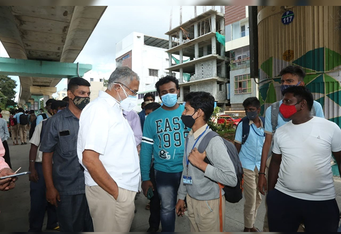ಮೊದಲ ದಿನದ ಎಸೆಸೆಲ್ಸಿ ಪರೀಕ್ಷೆ  ಸುಸೂತ್ರ: ಸುರೇಶ್ ಕುಮಾರ್