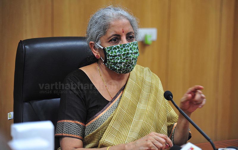 ಪೆಟ್ರೋಲ್, ಡೀಸೆಲ್ ಬೆಲೆ ನಿಯಂತ್ರಣ ರಾಜ್ಯ ಸರಕಾರಗಳ ಕೈಯಲ್ಲಿದೆ: ಕೇಂದ್ರ ಸಚಿವೆ ನಿರ್ಮಲಾ ಸೀತಾರಾಮನ್