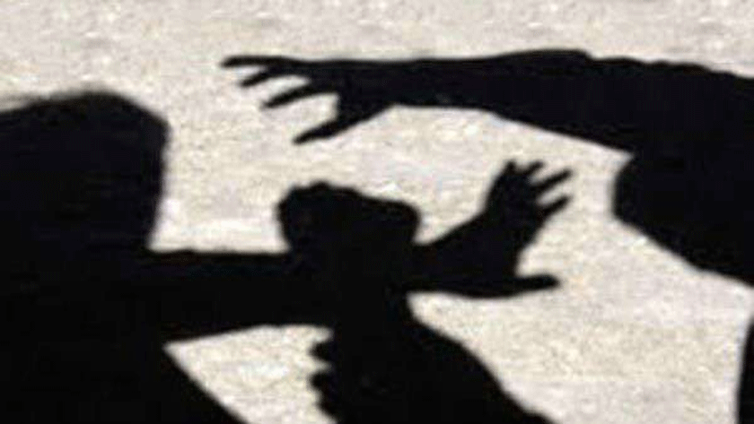 ಮಾಂಸ ಕೊಂಡೊಯ್ಯುತ್ತಿದ್ದ ಆರೋಪದಲ್ಲಿ ಯುವಕನಿಗೆ ಹಲ್ಲೆ : ಹಲವರ ವಿರುದ್ಧ ಪ್ರಕರಣ ದಾಖಲು