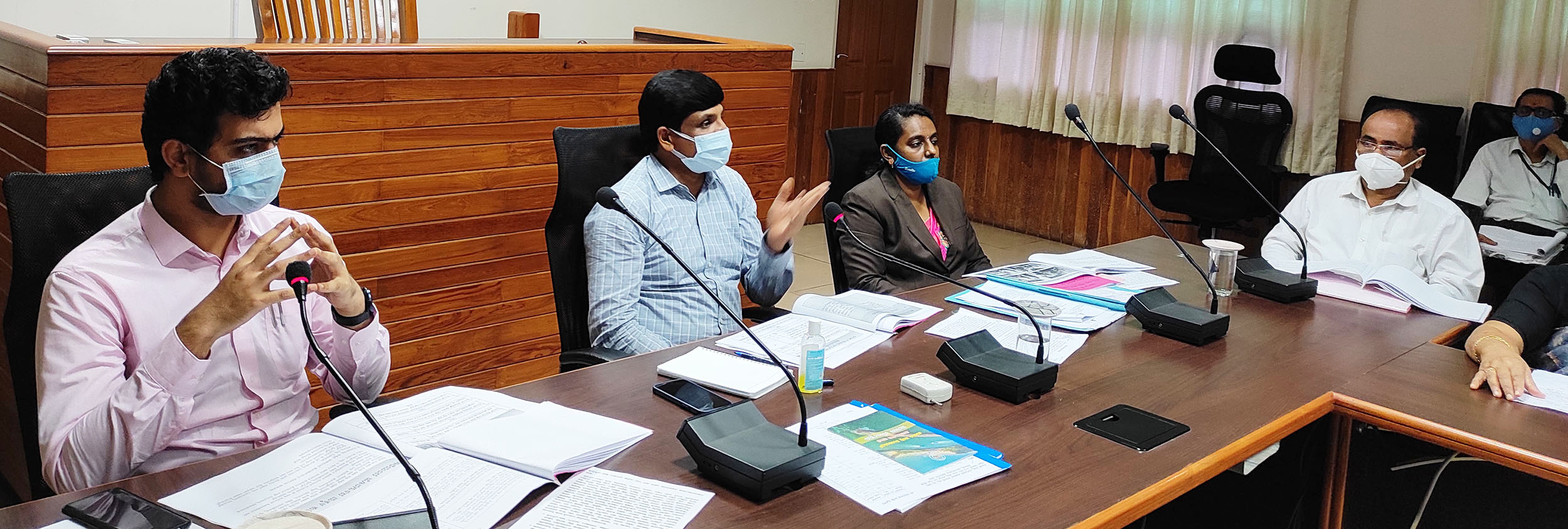 ಮಹಿಳೆ ಮತ್ತು ಮಕ್ಕಳ ಕಾಣೆ ಪ್ರಕರಣಗಳನ್ನು ಬೇಗ ಪತ್ತೆ ಹಚ್ಚಿ: ಪೊಲೀಸರಿಗೆ ಉಡುಪಿ ಜಿಲ್ಲಾಧಿಕಾರಿ ಸೂಚನೆ