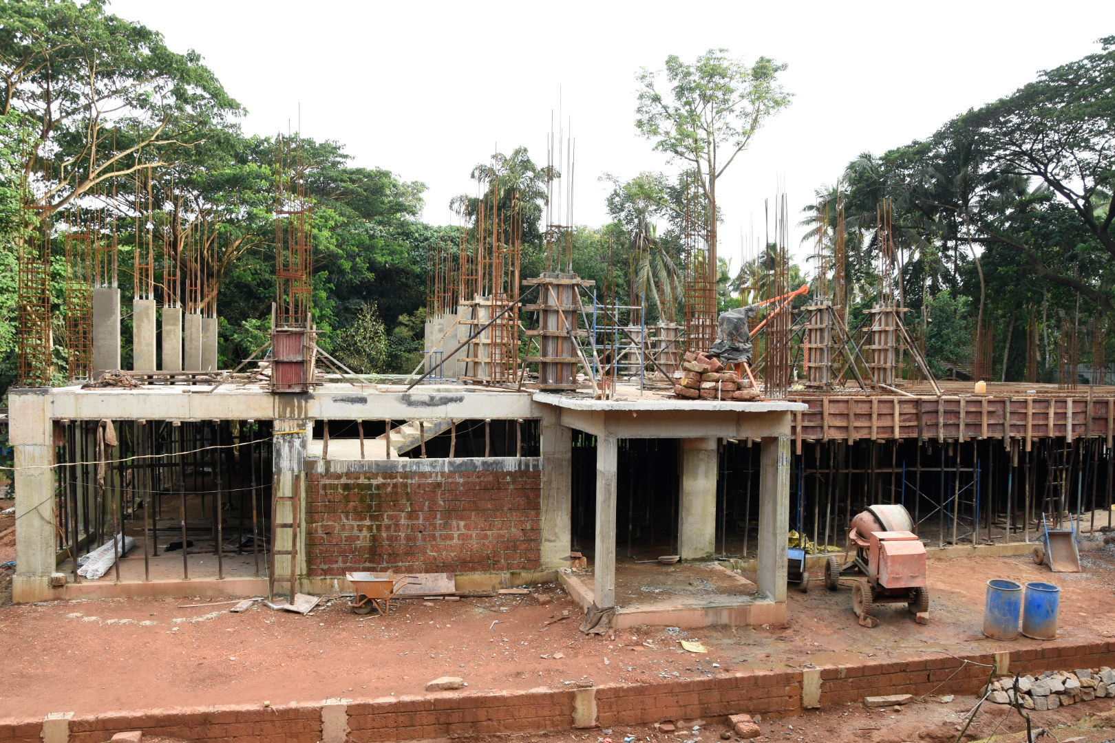 ಪಡೀಲ್ ಡಿಸಿ ಕಚೇರಿ ಬಳಿ ಇವಿಎಂ ಸೆಂಟರ್‌ಗೆ ಭರದ ಸಿದ್ಧತೆ