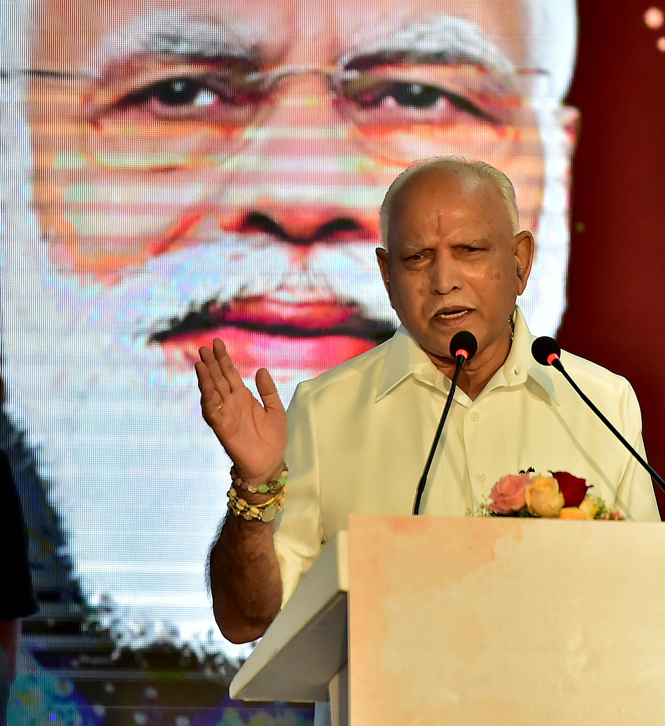 ಸಾಧನಾ ಸಮಾವೇಶದಲ್ಲೆ ಬಿ.ಎಸ್.ಯಡಿಯೂರಪ್ಪ ಕಣ್ಣೀರಿನ ವಿದಾಯ