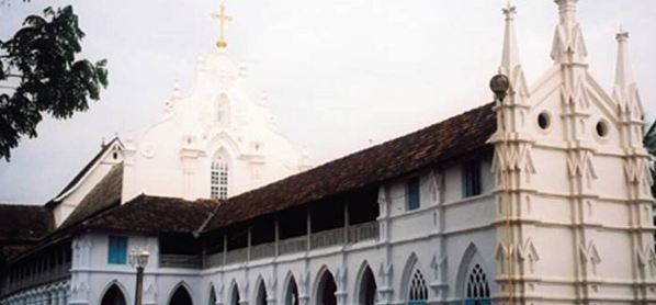 ಹೆಚ್ಚು ಮಕ್ಕಳಿರುವ ಕುಟುಂಬಕ್ಕೆ ಕೇರಳದ ಚರ್ಚ್ ನಿಂದ ಕೊಡುಗೆ