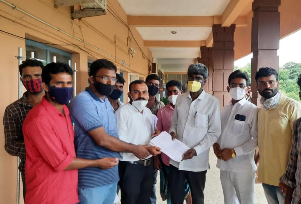 ಖಾಸಗಿ ಬಸ್ ಪ್ರಯಾಣ ದರ ಏರಿಕೆ ಹಿನ್ನಲೆ: ಸಾರಿಗೆ ಪ್ರಾಧಿಕಾರದ ಸಭೆ ಕರೆಯಲು ಡಿವೈಎಫ್‌ಐ ಮನವಿ