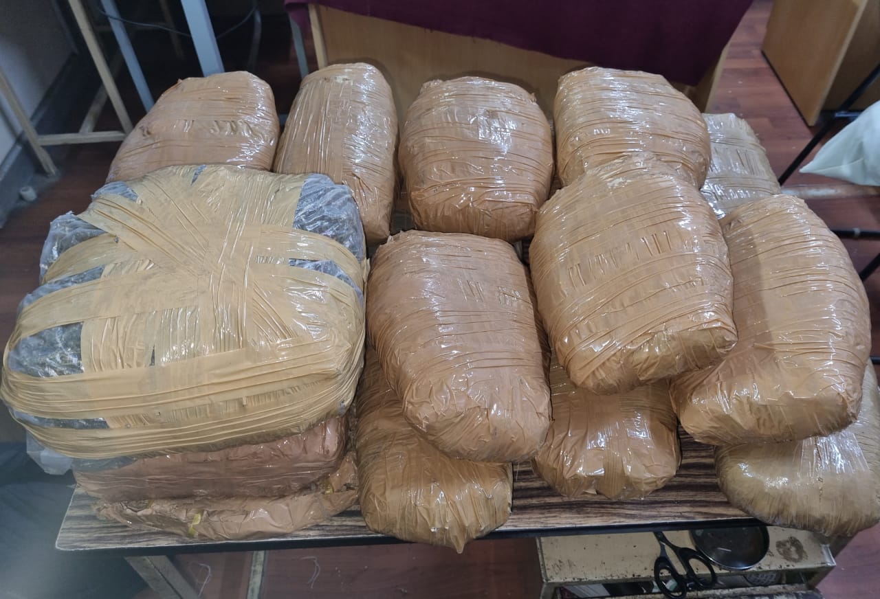 ಬೆಂಗಳೂರು; ಮಾದಕ ವಸ್ತು ಮಾರಾಟ ಪ್ರಕರಣ : 28 ಕೆಜಿ ಗಾಂಜಾ ವಶ