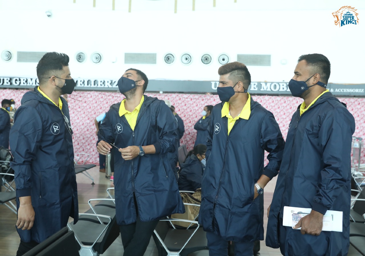 ಐಪಿಎಲ್: ಧೋನಿ ನೇತೃತ್ವದ ಚೆನ್ನೈ ಸೂಪರ್ ಕಿಂಗ್ಸ್ ಯುಎಇಗೆ ನಿರ್ಗಮನ