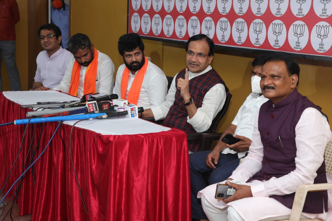 ಯೂರಿಯಾ ಉತ್ಪಾದನೆಯಲ್ಲಿ ಭಾರತ ಶೀಘ್ರವೇ ಸ್ವಾವಲಂಬಿ ಆಗಲಿದೆ: ಕೇಂದ್ರ ಸಚಿವ ಭಗವಂತ್ ಖೂಬಾ