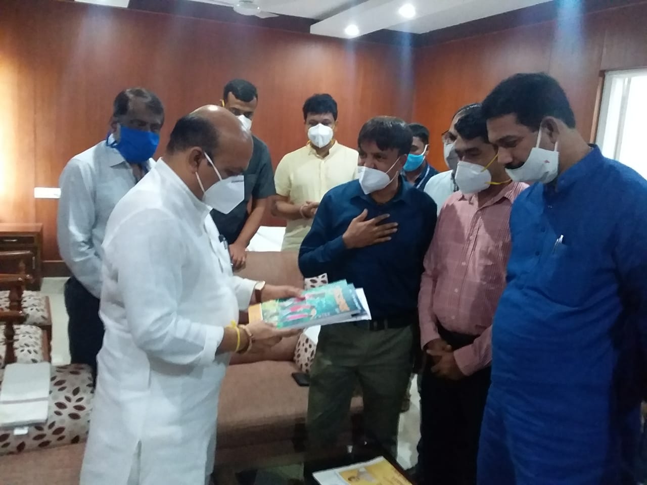 ಮಂಗಳೂರು : ಪತ್ರಕರ್ತರ ಸಂಘದಿಂದ ಸಿಎಂಗೆ ಮನವಿ