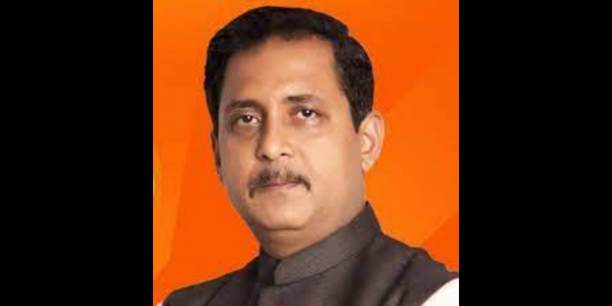 ಕೊಲ್ಕತ್ತಾ: ಮನೆ ಬಾಗಿಲು ಮುರಿದು ಬಿಜೆಪಿ ನಾಯಕನನ್ನು ಬಂಧಿಸಿದ ಪೊಲೀಸರು