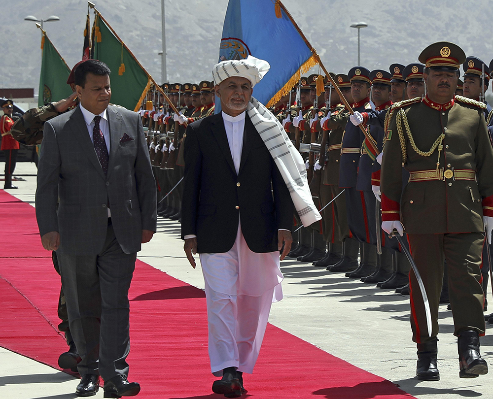 ದೇಶ ತೊರೆದ ಅಫ್ಘಾನಿಸ್ತಾನದ ಅಧ್ಯಕ್ಷ ಅಶ್ರಫ್ ಘನಿ: ವರದಿ