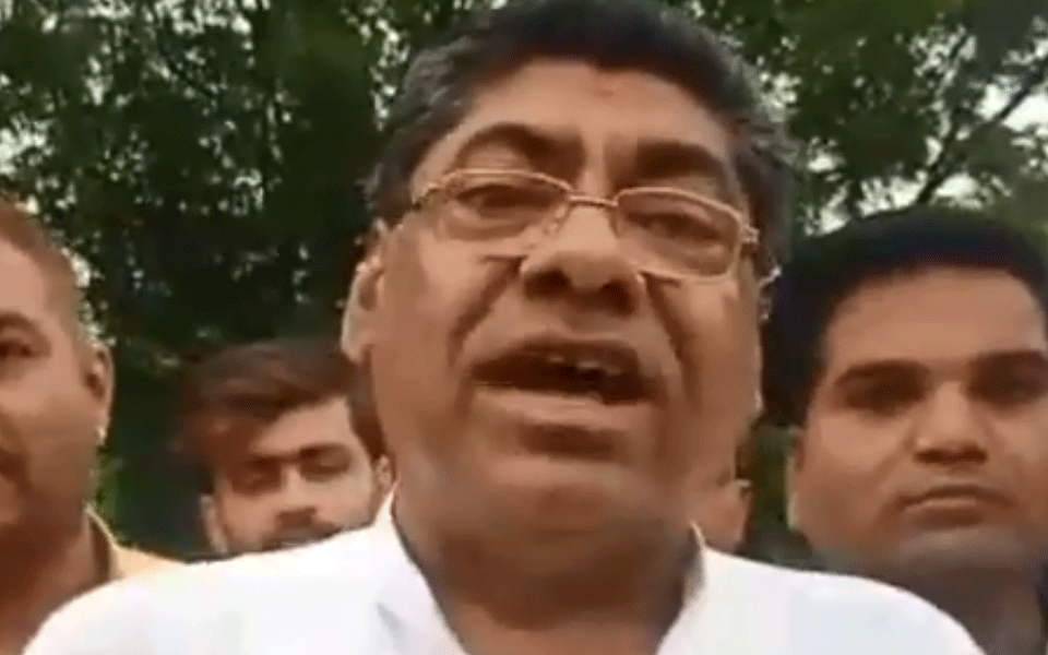 ಅಗ್ಗದ ಪೆಟ್ರೋಲ್ ಬೇಕೇ? ಅಫ್ಘಾನಿಸ್ತಾನಕ್ಕೆ ಹೋಗಿ ಎಂದ ಬಿಜೆಪಿ ನಾಯಕ