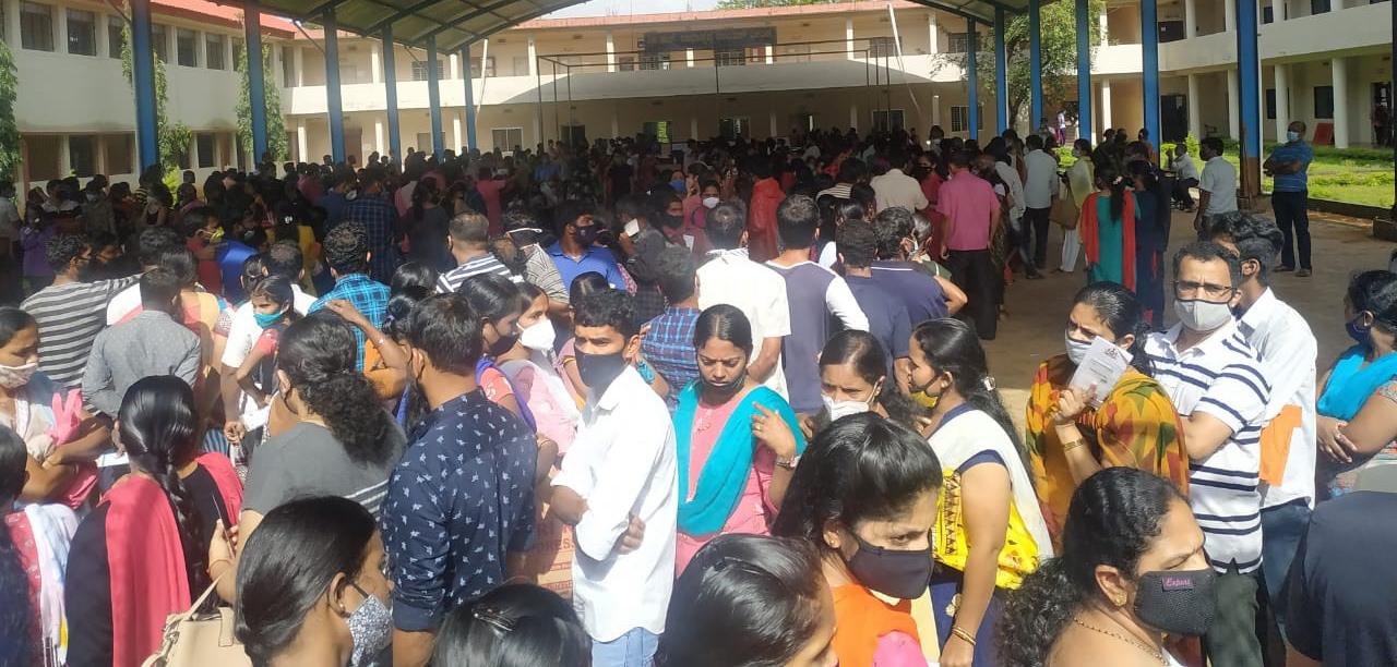 ಉಡುಪಿ: ವ್ಯಾಕ್ಸಿನ್‌ಗೆ ಮುಗಿಬಿದ್ದ ಜನತೆ; ದಿನದಲ್ಲಿ 28,625 ಮಂದಿಗೆ ವಿತರಣೆ