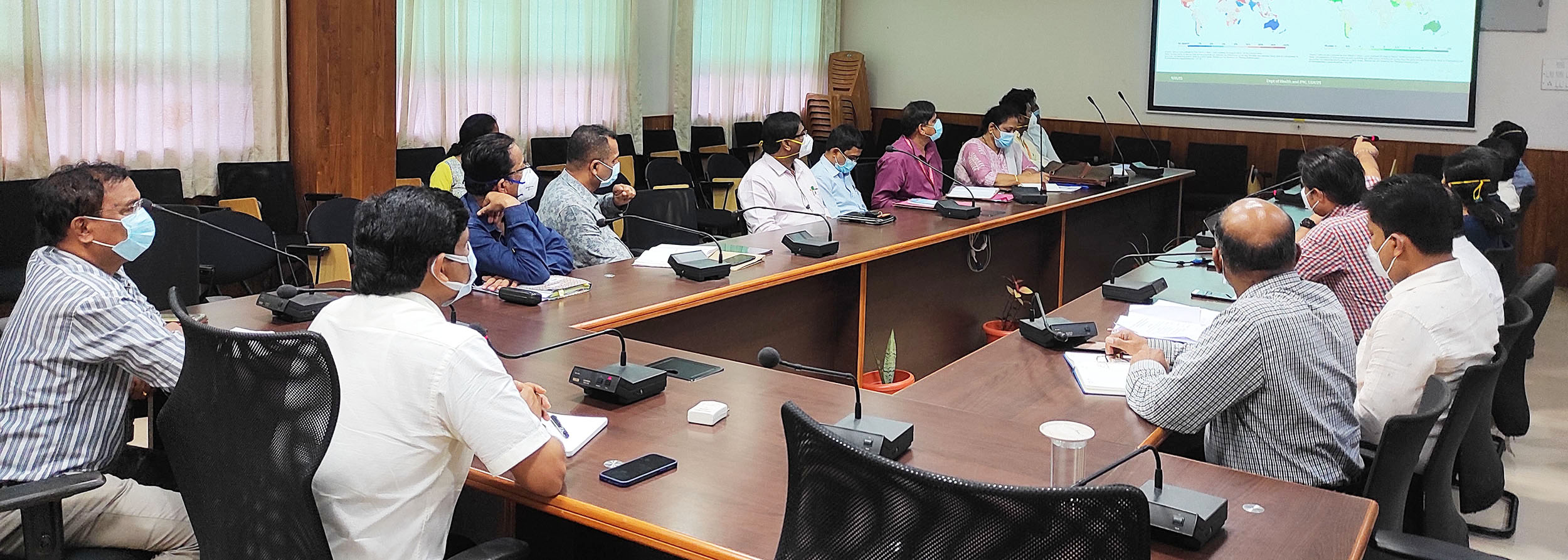 60 ವರ್ಷ ಮೇಲ್ಪಟ್ಟವರಿಗೆ ಕೋವಿಡ್ ಲಸಿಕೆ ಗುರಿಯನ್ನು ಪೂರ್ಣಗೊಳಿಸಿ