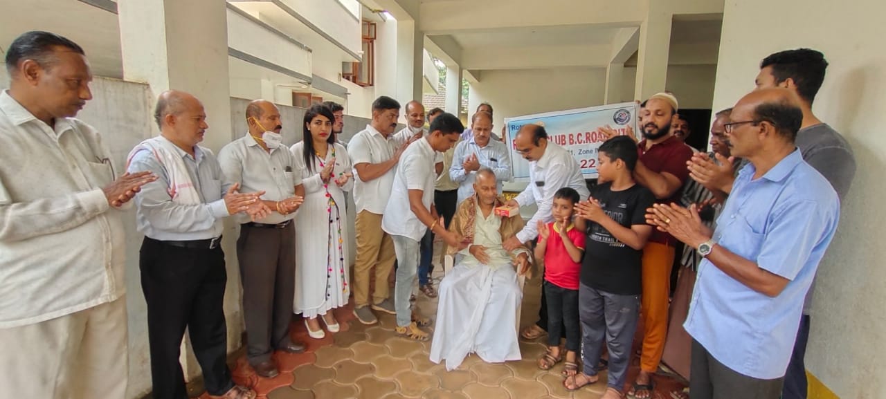 ಬಿ.ಸಿ.ರೋಡ್: ಹಿರಿಯ ಪತ್ರಿಕಾ ವಿತರಕ ಕಲ್ಲಡ್ಕ ಅಬ್ದುಲ್ ಖಾದರ್ ಗೆ ಸನ್ಮಾನ