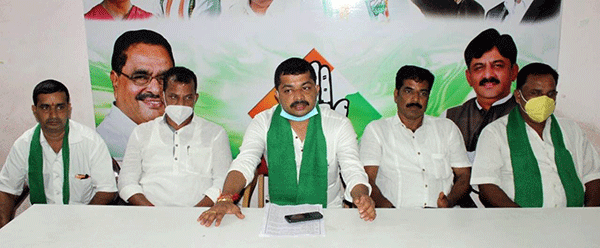 ಶಾಸಕ ರಾಜೇಶ್ ನಾಯ್ಕ್ ರೈತರನ್ನು ದಂಧೆಕೋರರು ಎಂದಿರುವುದು ಖಂಡನೀಯ: ದ.ಕ. ಜಿಲ್ಲಾ ಕಿಸಾನ್ ಕಾಂಗ್ರೆಸ್