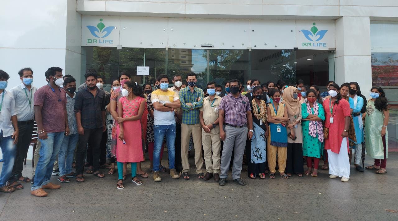 16 ಮಂದಿ ನೌಕರರಿಗೆ ಪರಿಹಾರ ನೀಡಲು ಆಡಳಿತ ಮಂಡಳಿ ಒಪ್ಪಿಗೆ : ತಾಯಿ-ಮಕ್ಕಳ ಆಸ್ಪತ್ರೆ ಮುಷ್ಕರ ಕೊನೆ