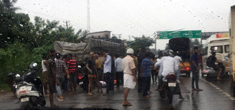 ಉಡುಪಿ: ಯುವತಿಗೆ ಚೂರಿ ಇರಿದು ಬಳಿಕ ಕತ್ತು ಕೊಯ್ದುಕೊಂಡ ಯುವಕ; ಇಬ್ಬರೂ ಗಂಭೀರ