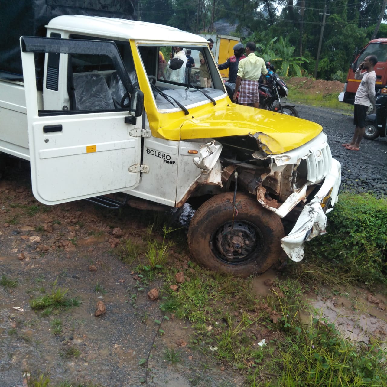 ಉಪ್ಪಿನಂಗಡಿ: ಪಿಕಪ್ ಢಿಕ್ಕಿ; ಲಾರಿ ರಿಪೇರಿ ಮಾಡುತ್ತಿದ್ದ ಇಬ್ಬರು ಸ್ಥಳದಲ್ಲೇ ಮೃತ್ಯು
