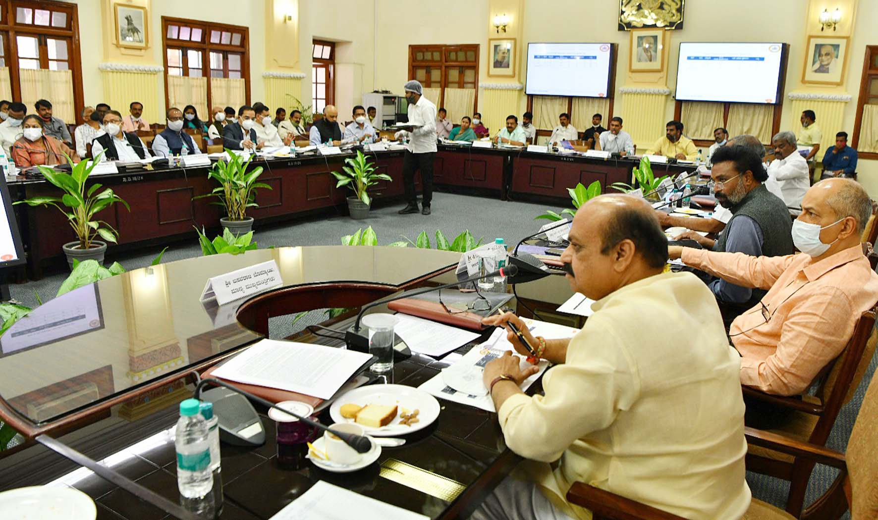 ದಕ್ಷಿಣ ಕನ್ನಡ ಸಹಿತ 4 ಜಿಲ್ಲೆಗಳಲ್ಲಿ ವಾರಾಂತ್ಯದ ಕರ್ಫ್ಯೂ ಮುಂದುವರಿಕೆ: ಸಚಿವ ಆರ್.ಅಶೋಕ್