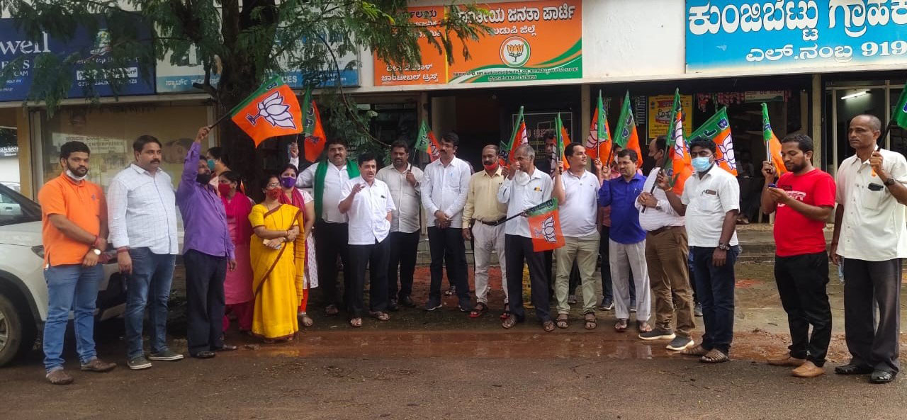 ಕೋಟ, ಸುನೀಲ್‌ಗೆ ಸಚಿವ ಸ್ಥಾನ: ಉಡುಪಿಯಲ್ಲಿ ಸಂಭ್ರಮಾಚರಣೆ