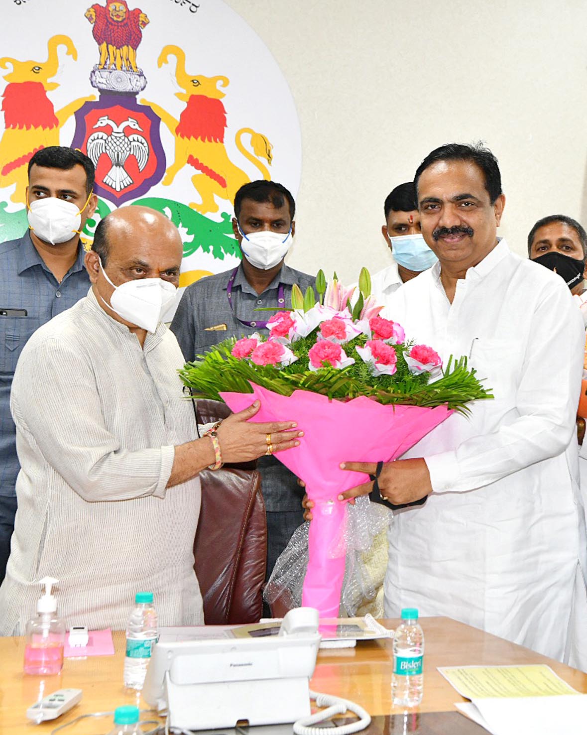 ಮುಖ್ಯಮಂತ್ರಿಯನ್ನು ಭೇಟಿ ಮಾಡಿದ ಮಹಾರಾಷ್ಟ್ರ ನೀರಾವರಿ ಸಚಿವ ಜಯಂತ್ ಪಾಟೀಲ್