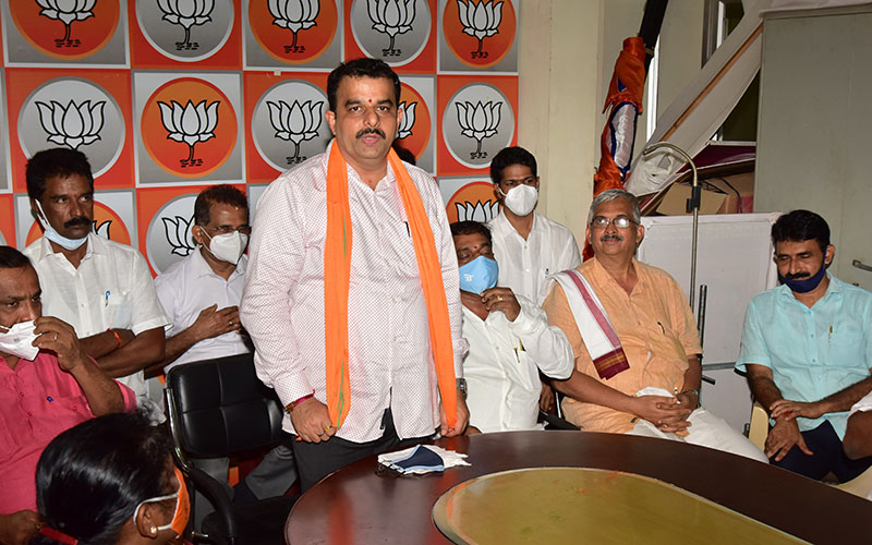 ಅವಿಭಜಿತ ದ.ಕ ಜಿಲ್ಲೆಯ ಅಭಿವೃದ್ಧಿಗೆ ಶ್ರಮಿಸುತ್ತೇನೆ - ಸಚಿವ ಸುನೀಲ್ ಕುಮಾರ್