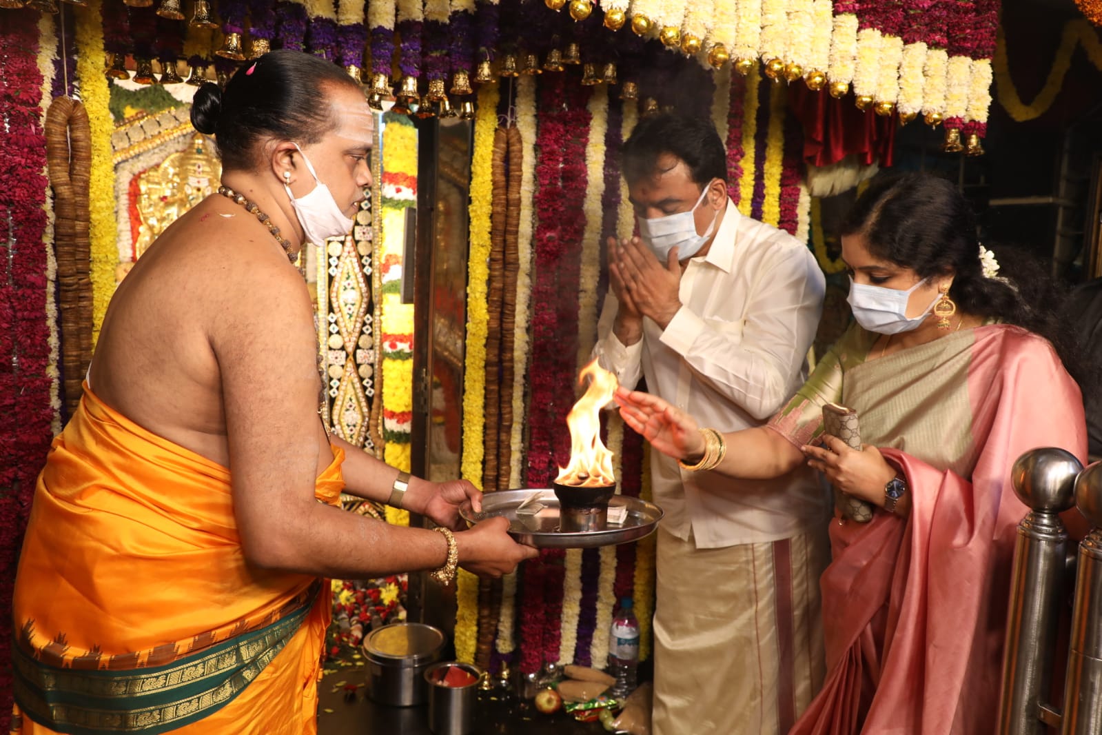 ಗೌರಿ- ಗಣೇಶ ಹಬ್ಬದ ಪ್ರಯುಕ್ತ ಸಚಿವ ಡಾ. ಅಶ್ವತ್ಥನಾರಾಯಣ ಪೂಜೆ