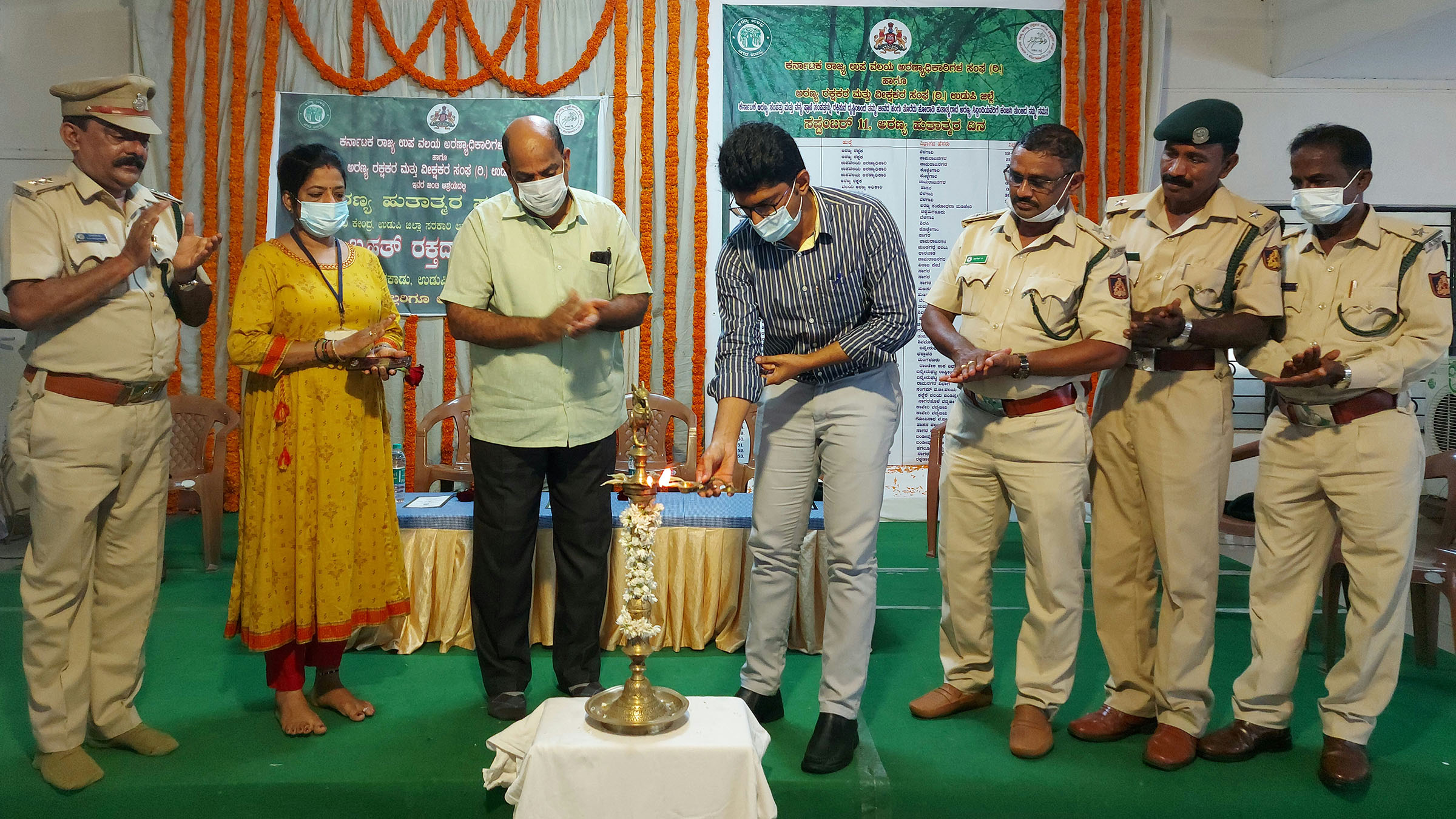 ಅರಣ್ಯ ಇಲಾಖೆಯವರು ಕಾಡಿನ ಗಡಿ ರಕ್ಷಿಸುವ ಸೈನಿಕರು: ಆಶಿಶ್ ರೆಡ್ಡಿ