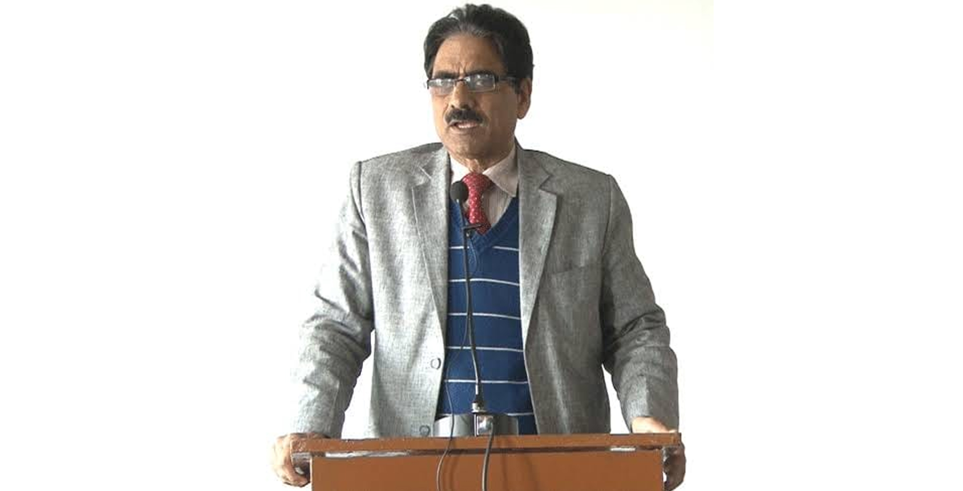 ಜಮ್ಮು-ಕಾಶ್ಮೀರ ಸಾಹಿತಿ ಅಝೀಝ್ ಹಾಝಿನಿ ನಿಧನ