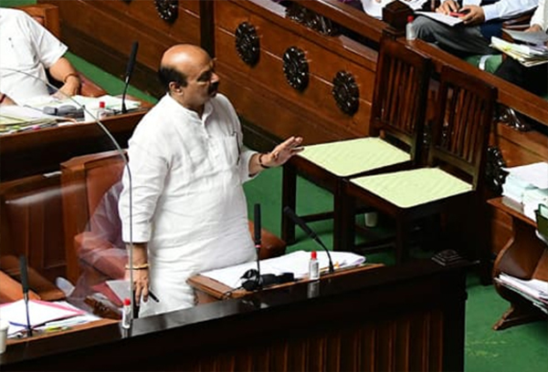 ಡಿಸೆಂಬರ್ ಅಂತ್ಯದೊಳಗೆ ಬೆಂಗಳೂರಿನಲ್ಲಿ 3ಲಕ್ಷ ಎಲ್‍ಇಡಿ ಬೀದಿ ದೀಪ: ಮುಖ್ಯಮಂತ್ರಿ ಬೊಮ್ಮಾಯಿ