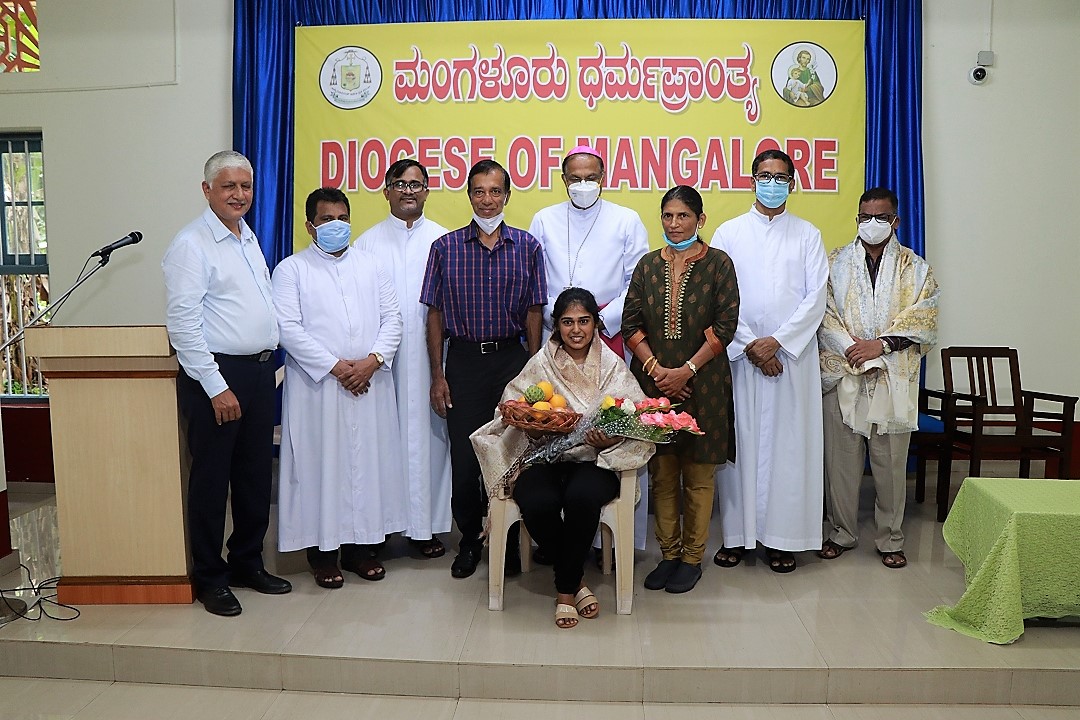 ಮಂಗಳೂರು ಕ್ರೈಸ್ತ ಧರ್ಮಪ್ರಾಂತ್ಯದಿಂದ ಸಾಧಕರಿಗೆ ಗೌರವ