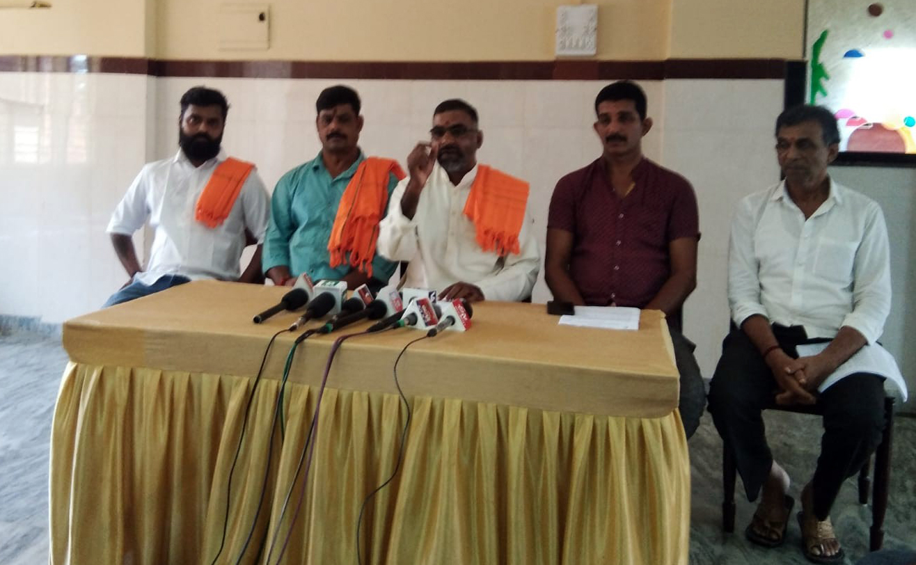 ನಾವು ಗಾಂಧೀಜಿಯನ್ನೆ ಬಿಟ್ಟಿಲ್ಲ, ನೀವು ಯಾವ ಲೆಕ್ಕ ನಮಗೆ: ಧರ್ಮೇಂದ್ರ