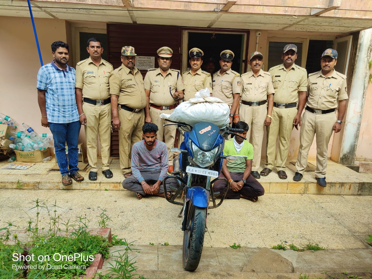 ಬೈಕ್ ನಲ್ಲಿ ಗಾಂಜಾ ಸಾಗಾಟ: ಇಬ್ಬರು ಆರೋಪಿಗಳ ಬಂಧನ