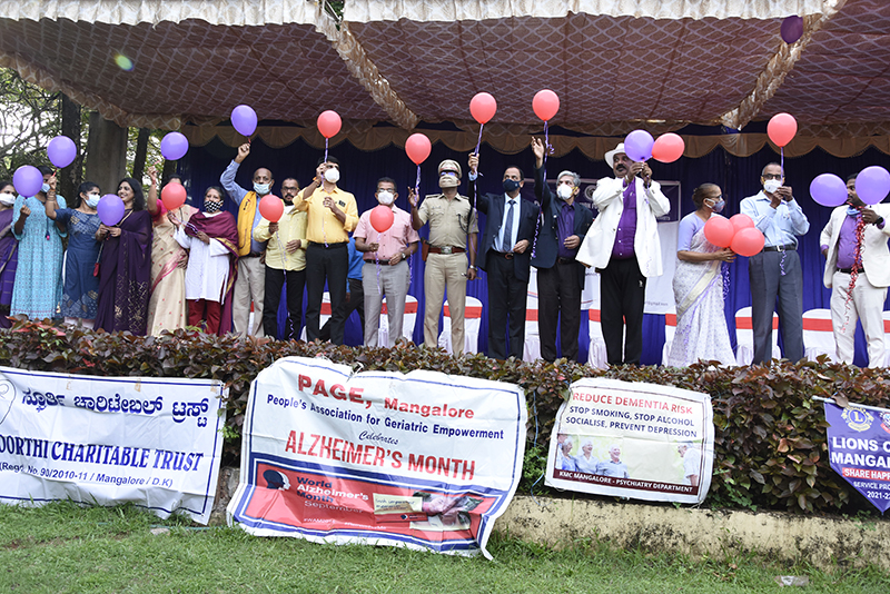 ಅಲ್ಝೀಮರ್ಸ್ ನಿಂದ ಬಳಲುವ ಪೋಷಕರನ್ನು ಮಕ್ಕಳಂತೆ ಪೋಷಿಸಿ: ಡಿಸಿಪಿ ಹರಿರಾಮ್ ಶಂಕರ್